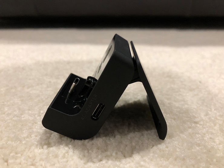 adjustable charging stand for nintendo switch